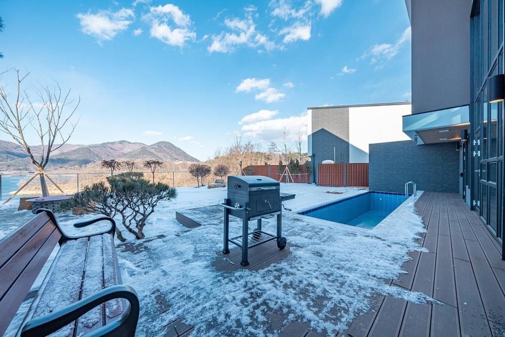 Отель Jecheon The Shine Cheongpung Номер фото