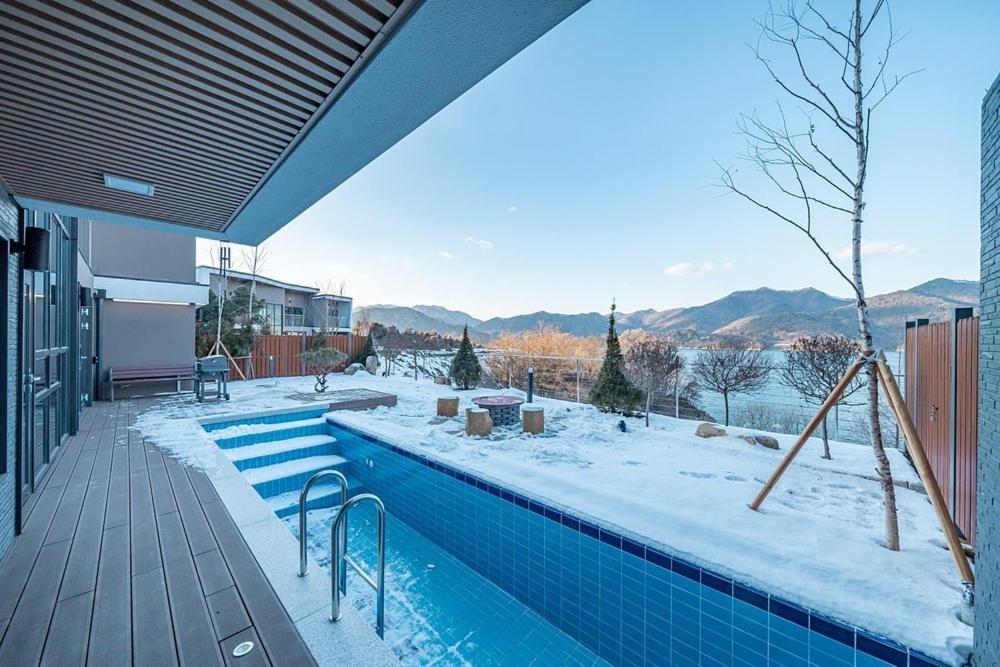 Отель Jecheon The Shine Cheongpung Номер фото